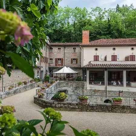 Apartment In Loro Ciufferna Near Cafe *