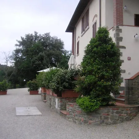 In Loro Ciufferna Near Cafe
